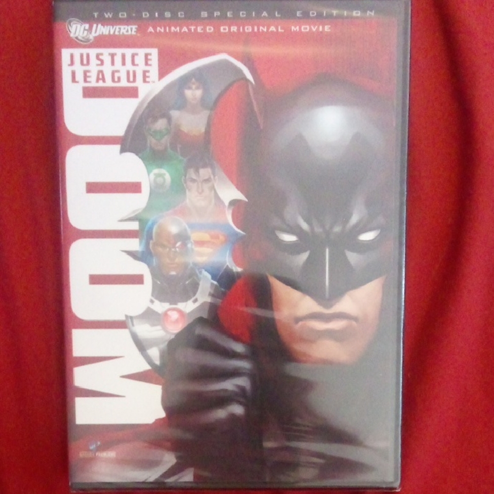 DC Comics, Justice League: Doom, Movie DVD.